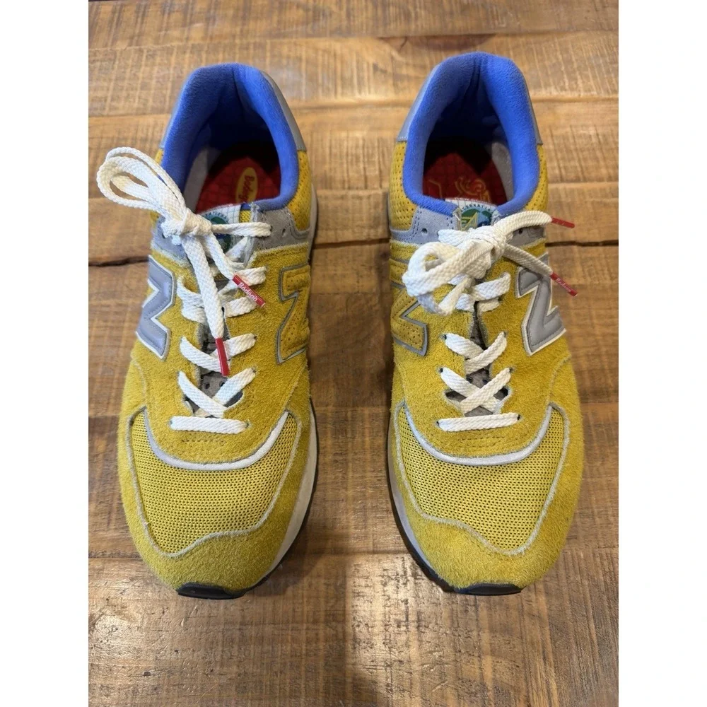 Size 10- New Balance 574 Legacy Bodega International Arrival EUC Blue Yellow‎